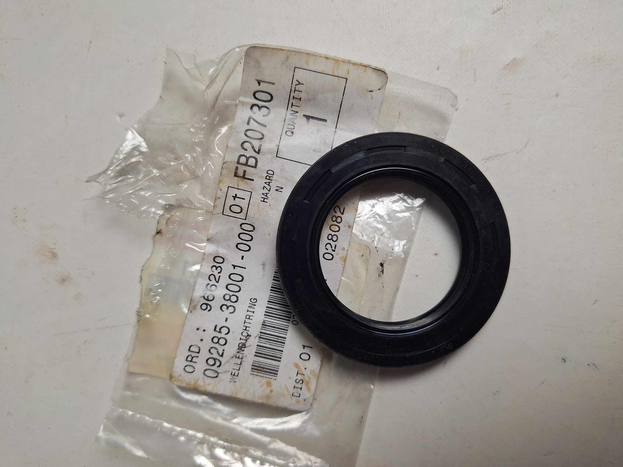 Bild von SUZUKI WELLENDICHTRING 09285-38001